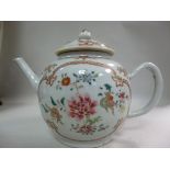 An early 19thC Chinese porcelain teapot