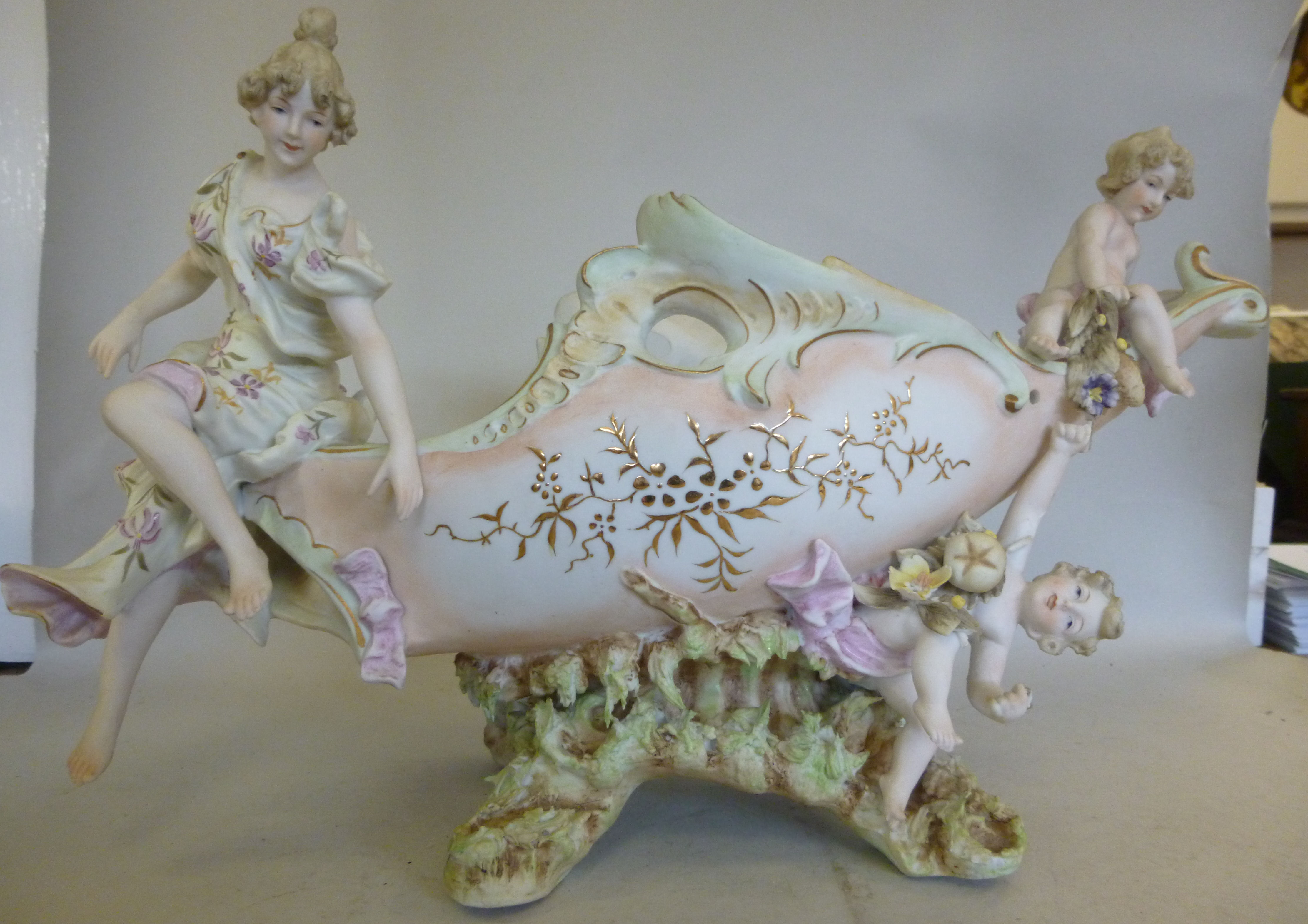 An early 20thC Austrian satin glazed por