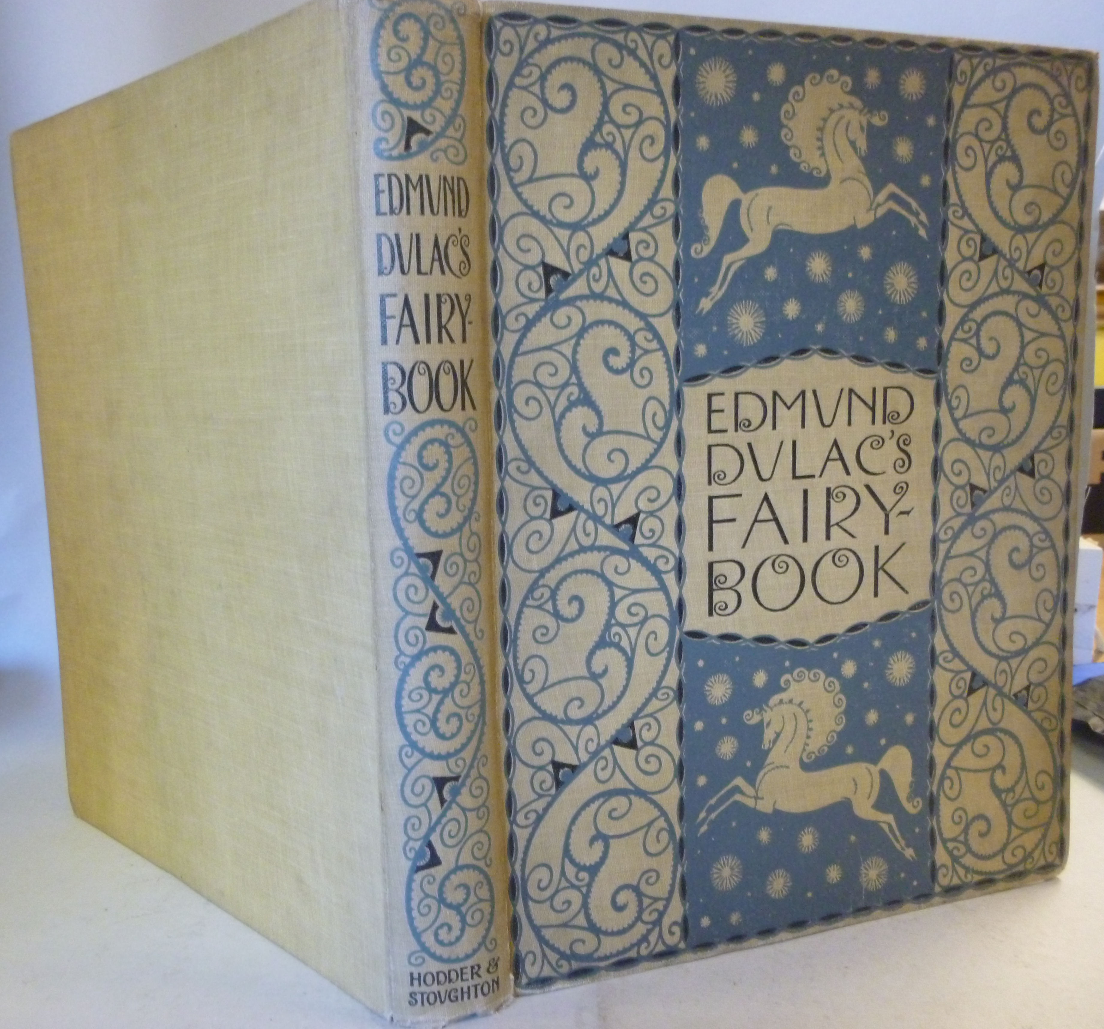 Book: 'Edmund Dulac's Fairy Book' Fairy