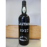 A bottle of Leacock's Madeira wine, Bast