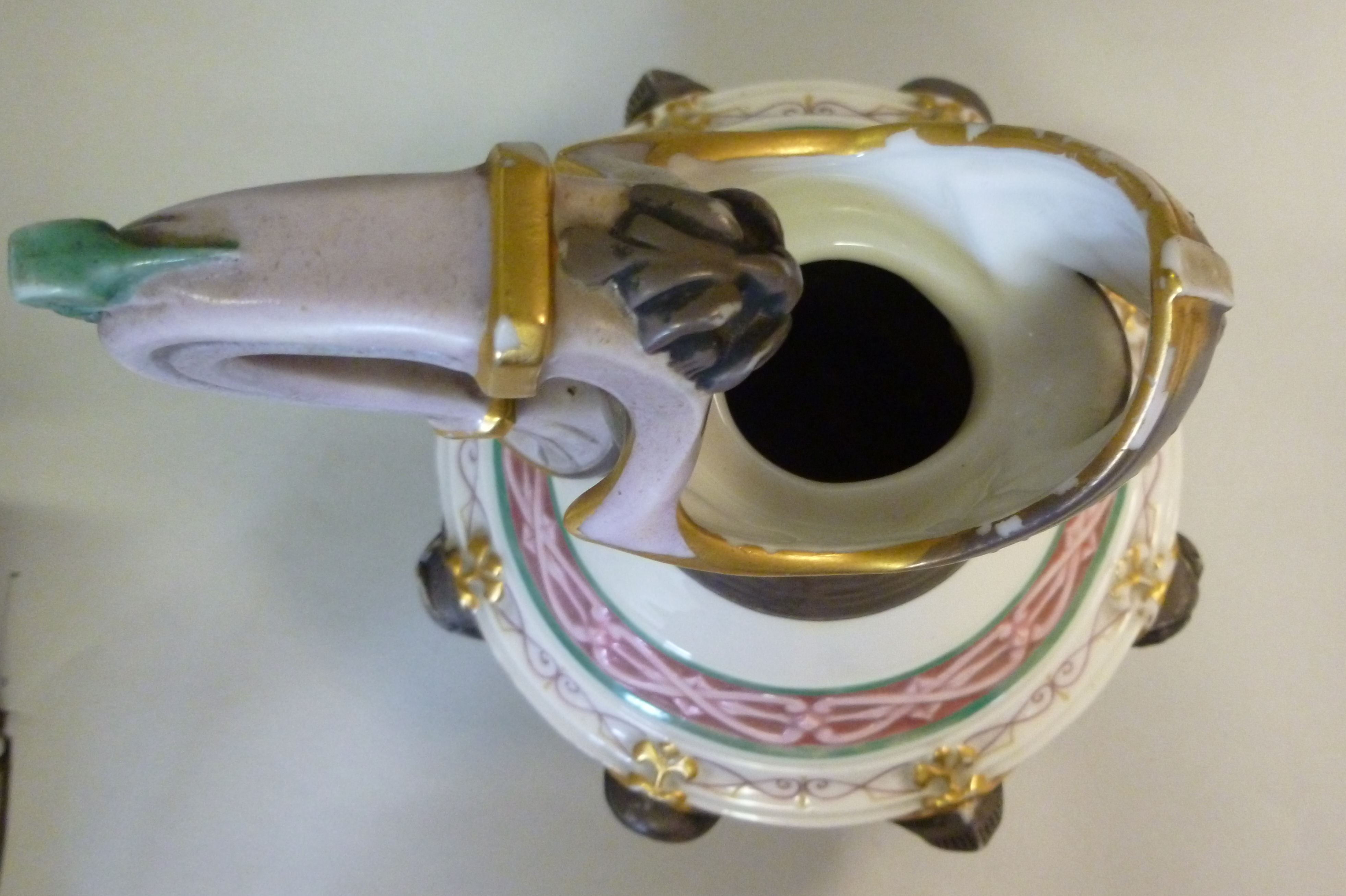 A Worcester Kerr & Binns porcelain 'helm - Image 5 of 6