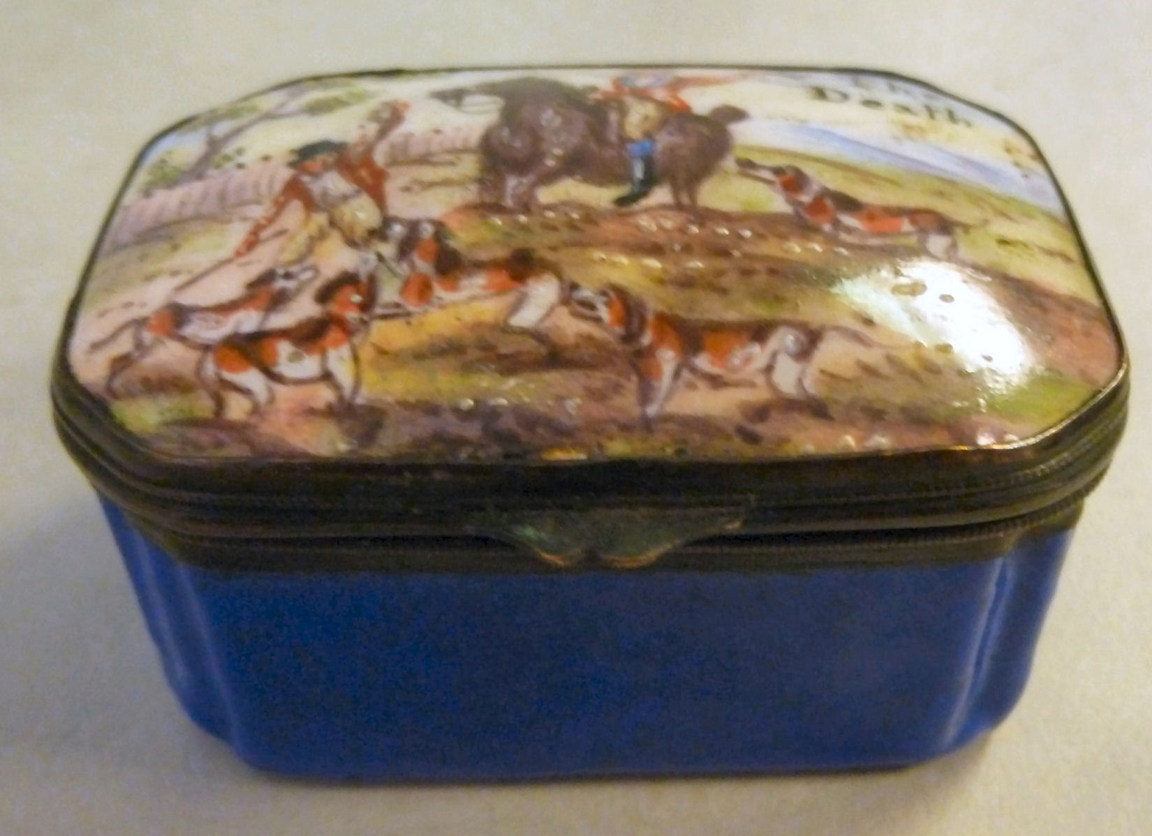A mid 19thC blue enamelled pill box, the - Image 2 of 5