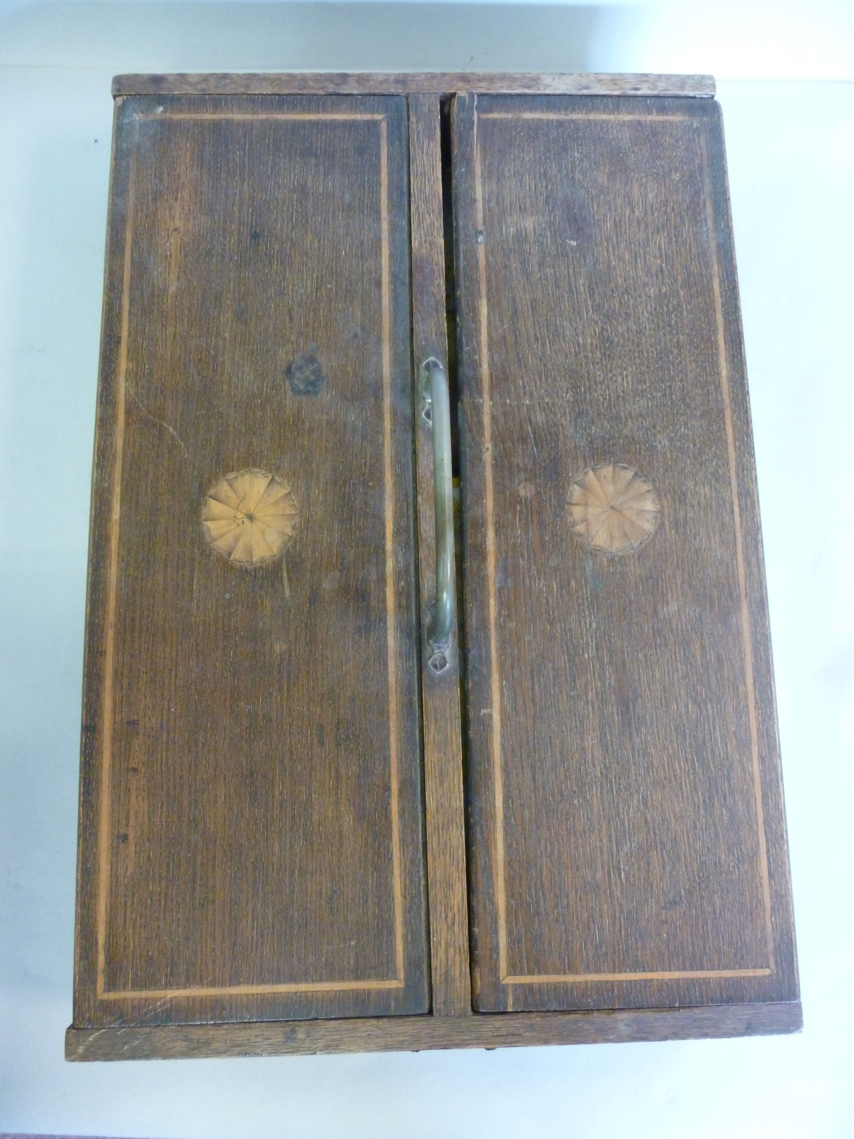 A late 19thC oak cutlery box, the two ri - Image 2 of 3