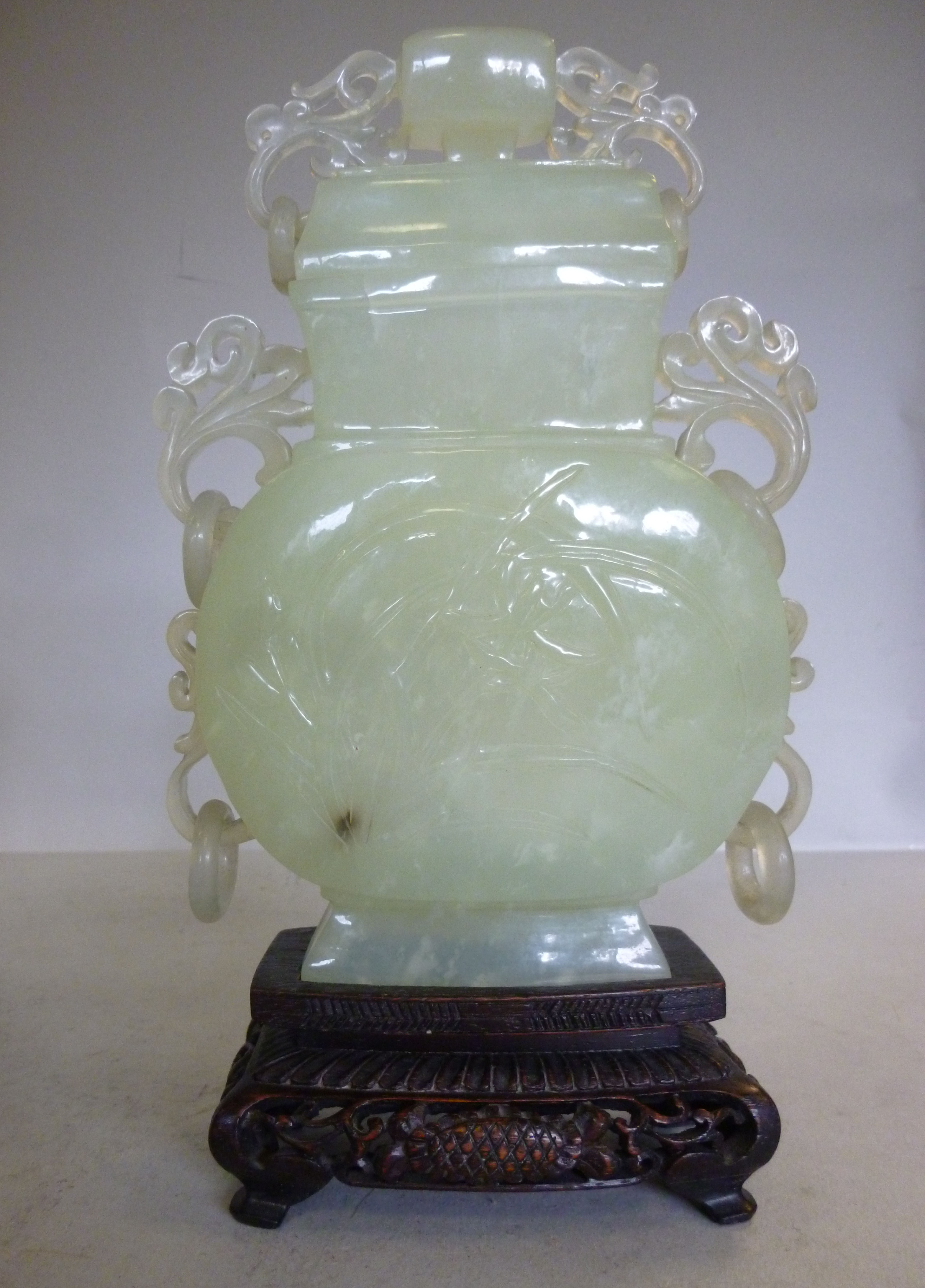 An early 20thC Oriental carved jade vase - Image 2 of 7