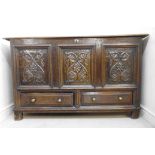 An early 18thC oak chest, having a risin