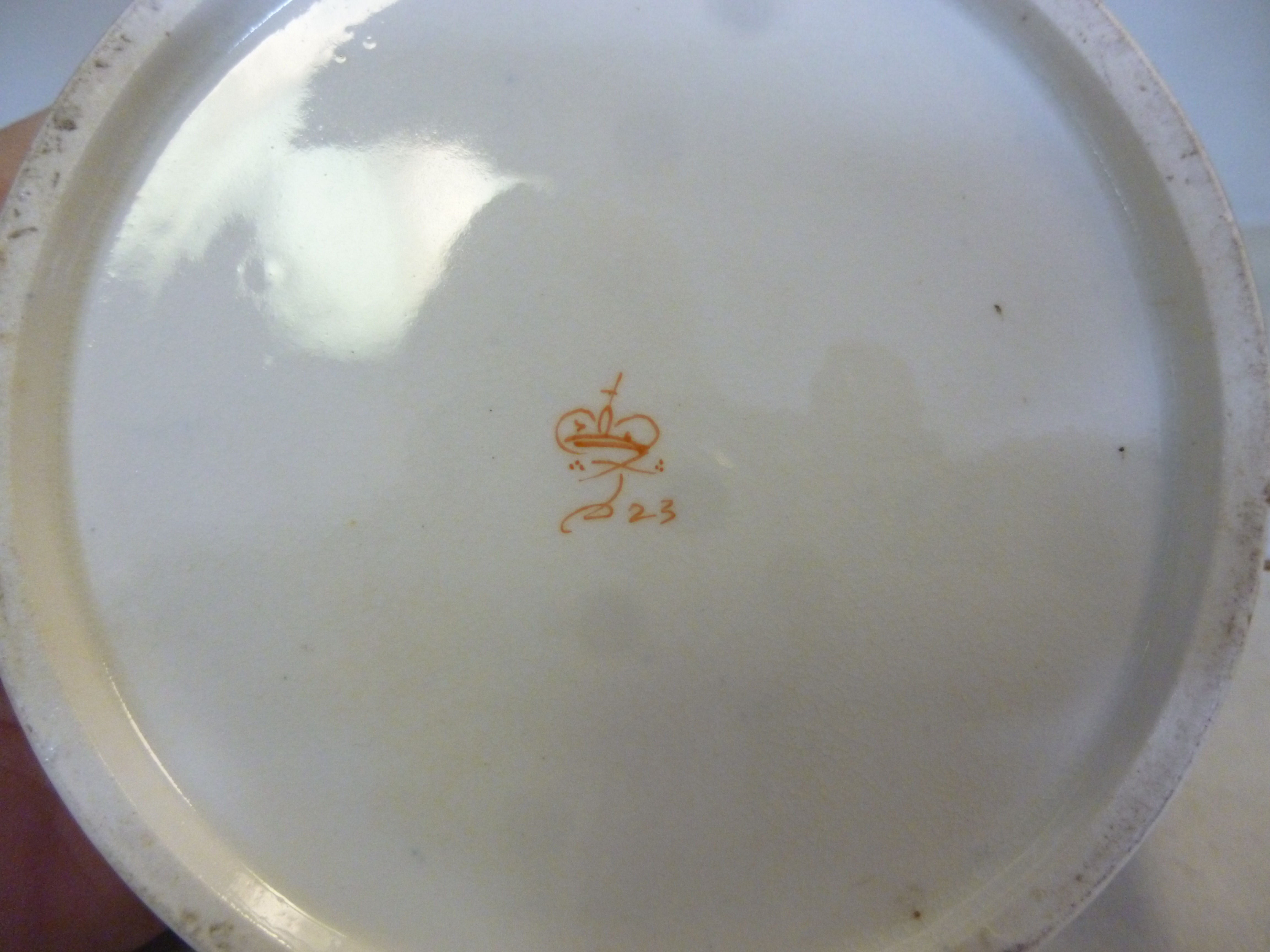 A mid 19thC Derby porcelain circular ink - Image 3 of 3