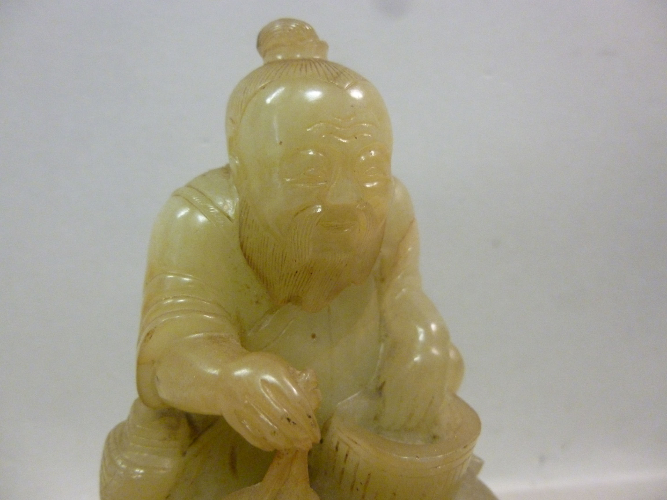 An early 20thC Chinese jade figure, a fi - Image 4 of 4