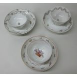 Three similar late 18thC New Hall porcel