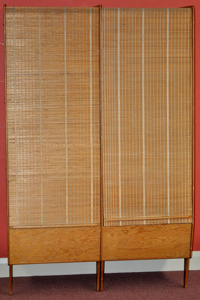 A post war design wardrobe, in light stained wood, - Image 2 of 2