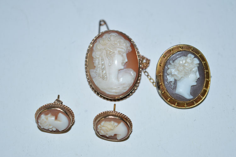 A Victorian carved shell cameo,