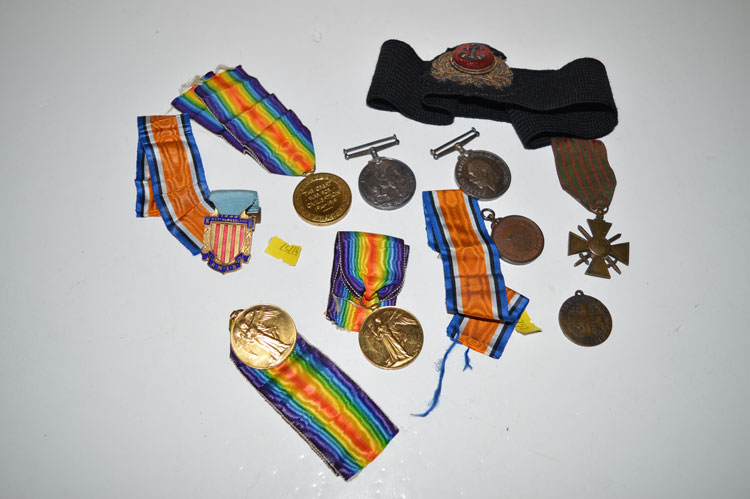 A pair of General Service medals awarded to M2-156023 Private W.R. Watson, A.S.C.