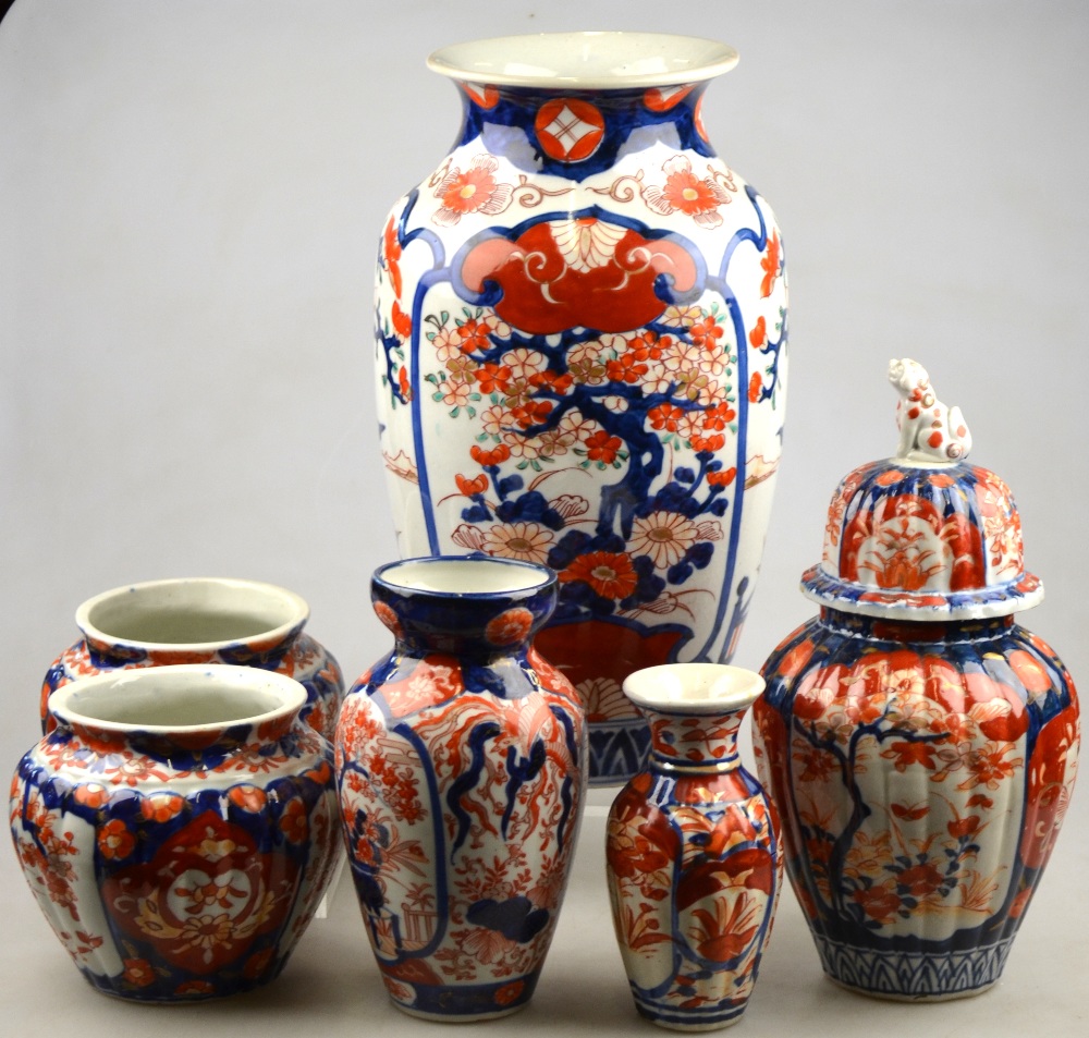 A Japanese Imari ovoid vase, 29 cm to/w five further Imari vases, all Meiji, to/w a Staffordshire