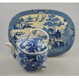 A Wedgwood 'Patent Syp Teapot', blue and white transfer decorated in the 'Peony' pattern, 18 cm h.