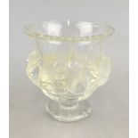 A contemporary Lalique vase moulded with wrens, 13 cm h.