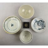 Tek Sing shipwreck - a Chinese blue and white teabowl and saucer decorated with floral sprigs,