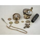 Various oddments of silver,