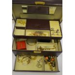 A jewel box containing five rings, all stamped 925, including four set with freshwater pearls,