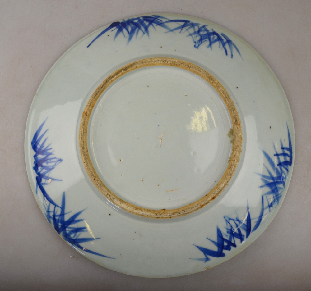 A Chinese 18th century blue and white chamfered meat dish decorated with flowers, buildings and pine - Image 8 of 15