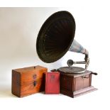 A late 19th/early 20th century horn gramophone a/f