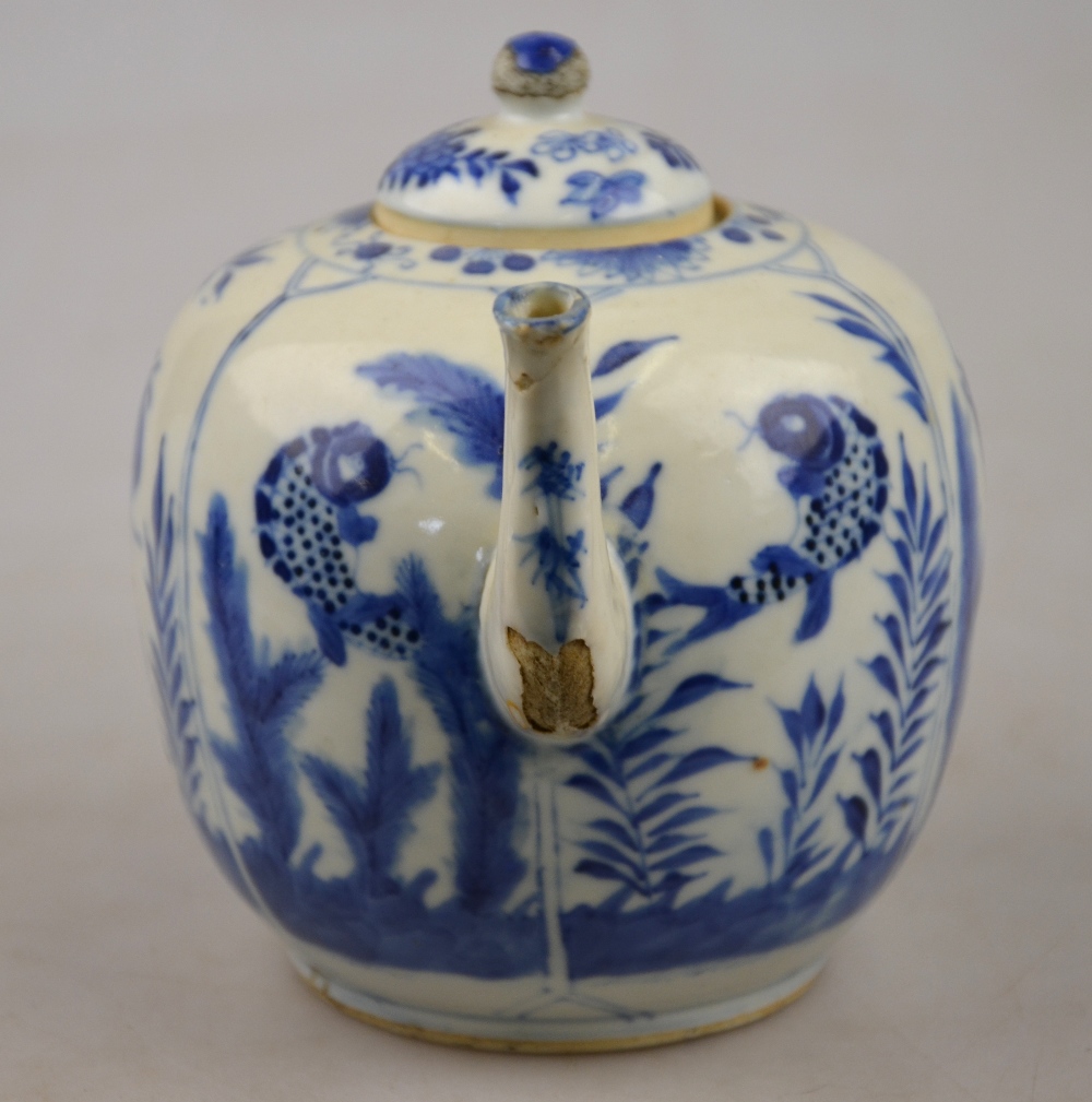 A Chinese 17th century blue and white dish decorated with a central flower head surrounded by - Image 10 of 13