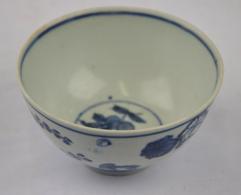 Chinese blue and white bowl decorated with a bird in a flowering tree, four character mark, second - Image 4 of 7