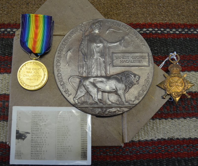 WWI casualty pair and death plaque to Z-2618 Pte EG MacAlister, Rifle Brigade comprising 1914