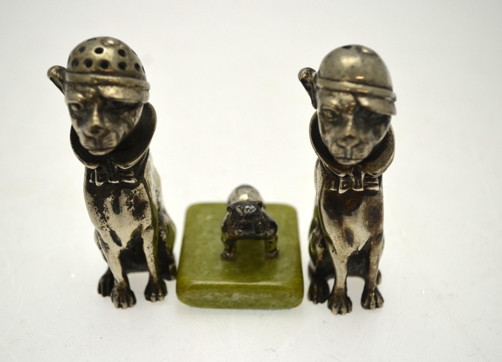 A spelter advertising bulldog for North West Heating Co, Kildaire, 11 cm, - Image 4 of 4