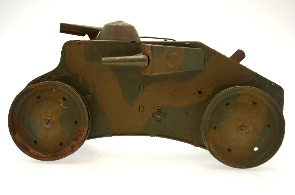 A pre-War Tri-ang Lines Bros tinplate and clockwork Tiger Tank, - Image 2 of 6
