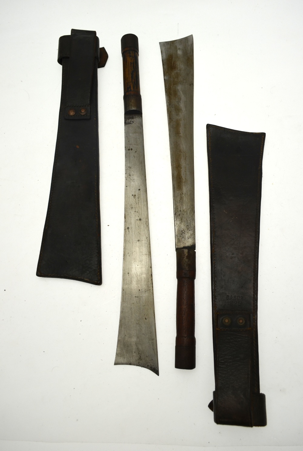 Two Naga Dao (N Assam) swords Dha with 37 cm flared blades and bamboo handles, - Image 4 of 5