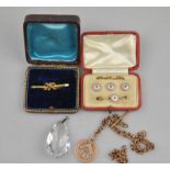 A collection of Victorian various jewellery items including dressing set comprising three dress
