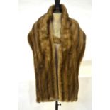 A smoky taupe mink deep fur stole Condition Report Good condition