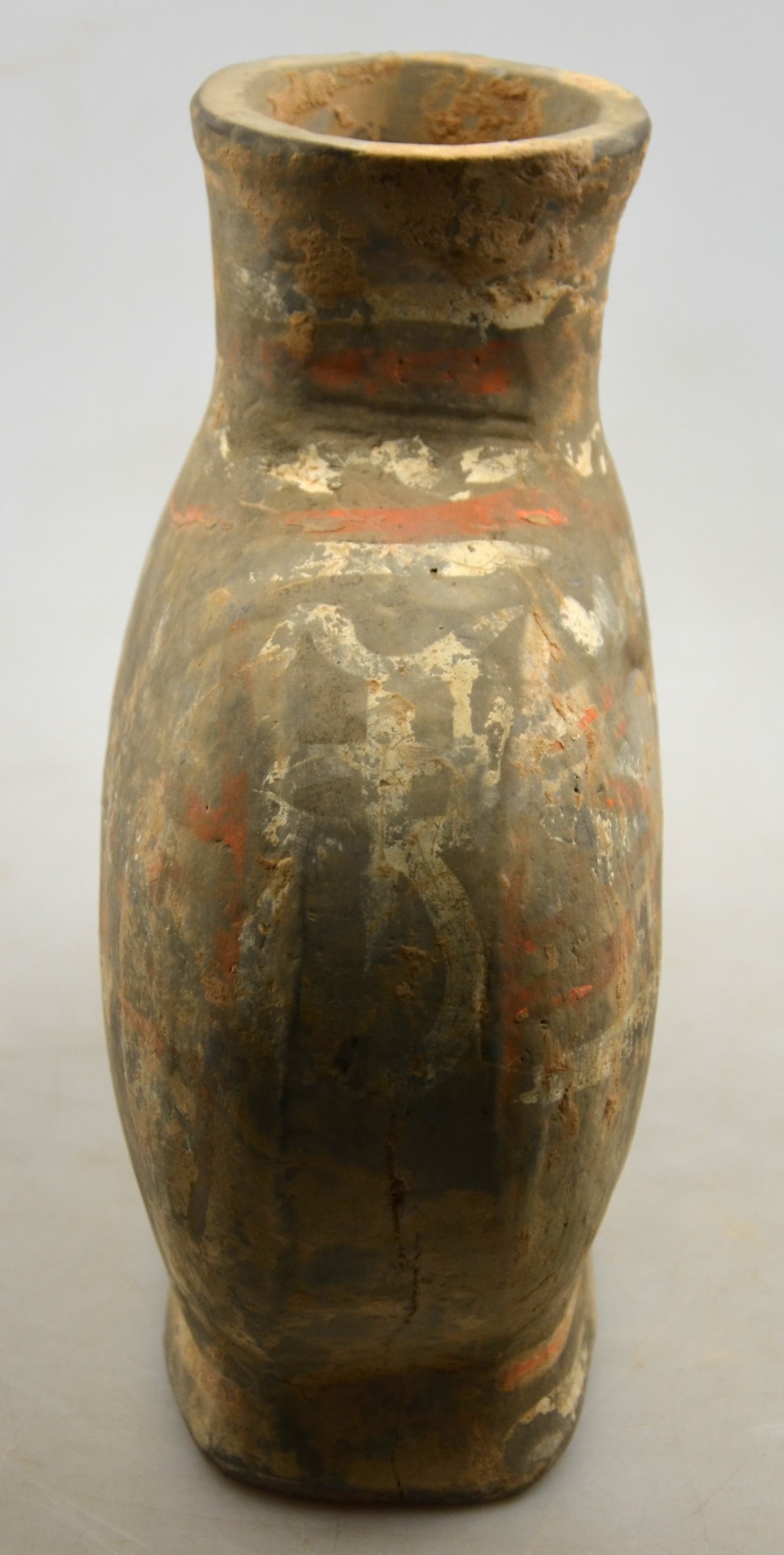 Chinese Han Dynasty 206 BC - 220 AD - a pottery flask with traces of cold pigment, 21 cm h. - Image 6 of 7