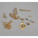 A collection of mostly 9ct items including belcher style necklace chain, turquoise set bar brooch,