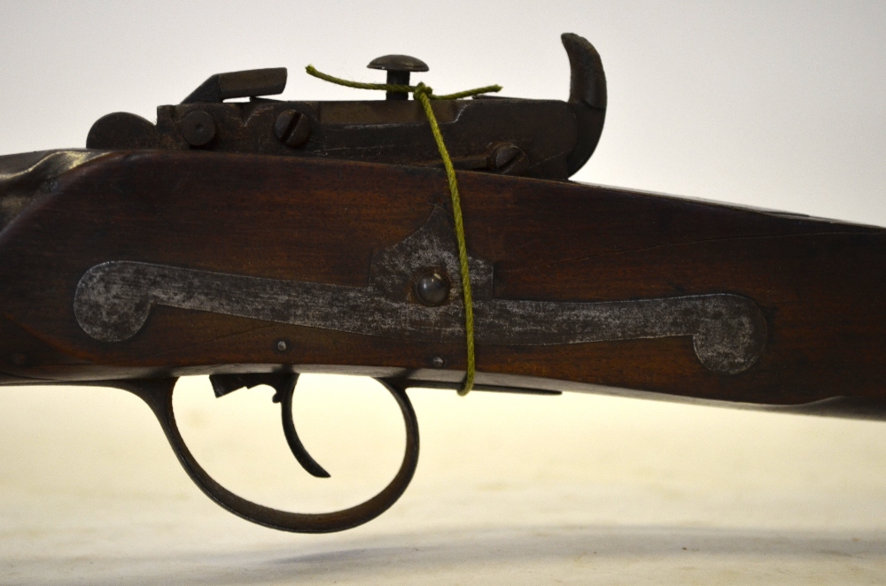 A 19th century hunting crossbow, the walnut stock with hatched grip steel mounts and 73 cm bow, 74 - Image 3 of 5