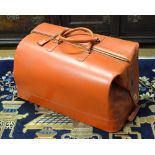 A Swaine Aidney & Brigg of Piccadilly tan leather 'Cambridge' holdall with cloth storage-bag (
