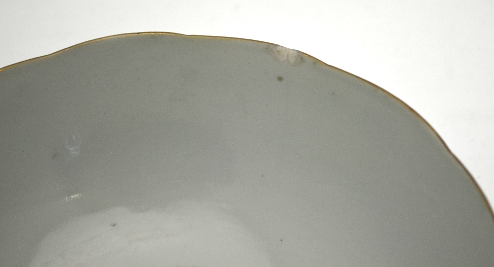 A Chinese famille rose early 19th century bowl decorated with fruit including mulberry, - Image 5 of 5