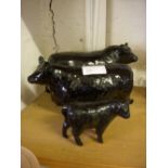 Beswick Aberdeen Angus bull, heifer and calf. (3)