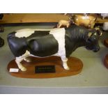 Beswick  Friesian bull Connoisseur model.