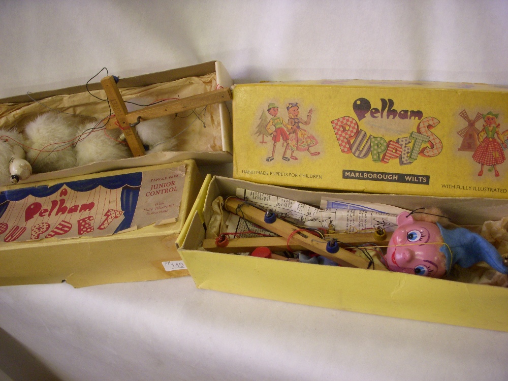 Pelhams puppets, boxed: Noddy and Poodle. (2)