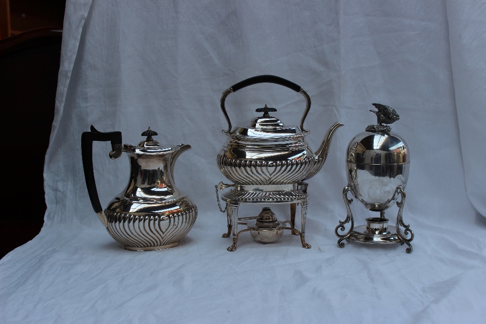 An Elizabeth II silver kettle on stand, - Image 3 of 11