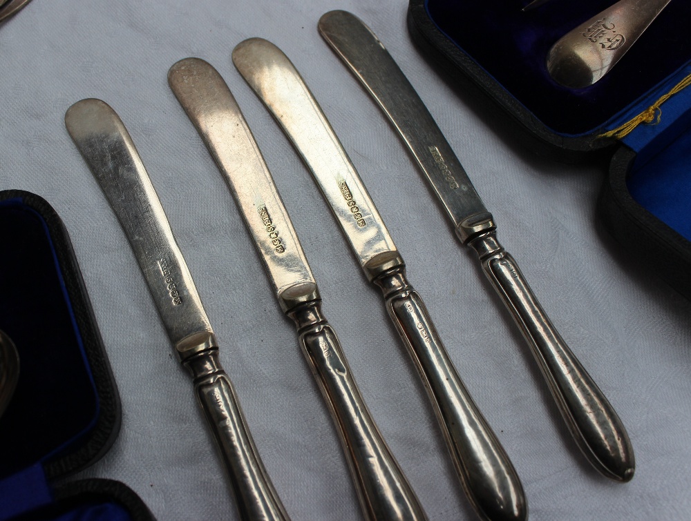 A matched set of seventeen silver desser - Image 3 of 4