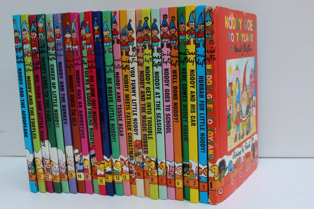Volumes 1-24 of The Noddy books by Enid Blyton, with illustrations by Beek CONDITION REPORT: dates - Image 2 of 2