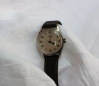 A gentleman's Omega wristwatch with Arab