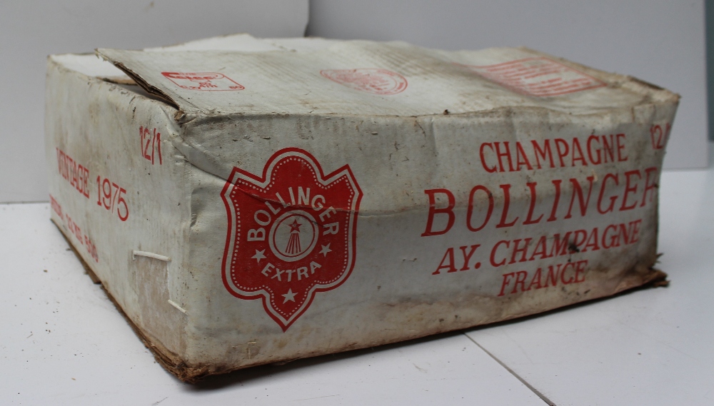 A case of Bollinger champagne Brut vinta - Image 4 of 4