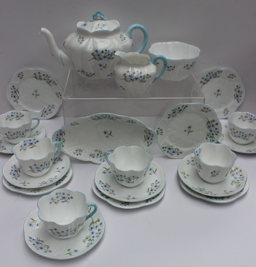 A Shelley part tea set decorated in the Blue Rock pattern No.13591, including a teapot, oval dish, - Image 2 of 4