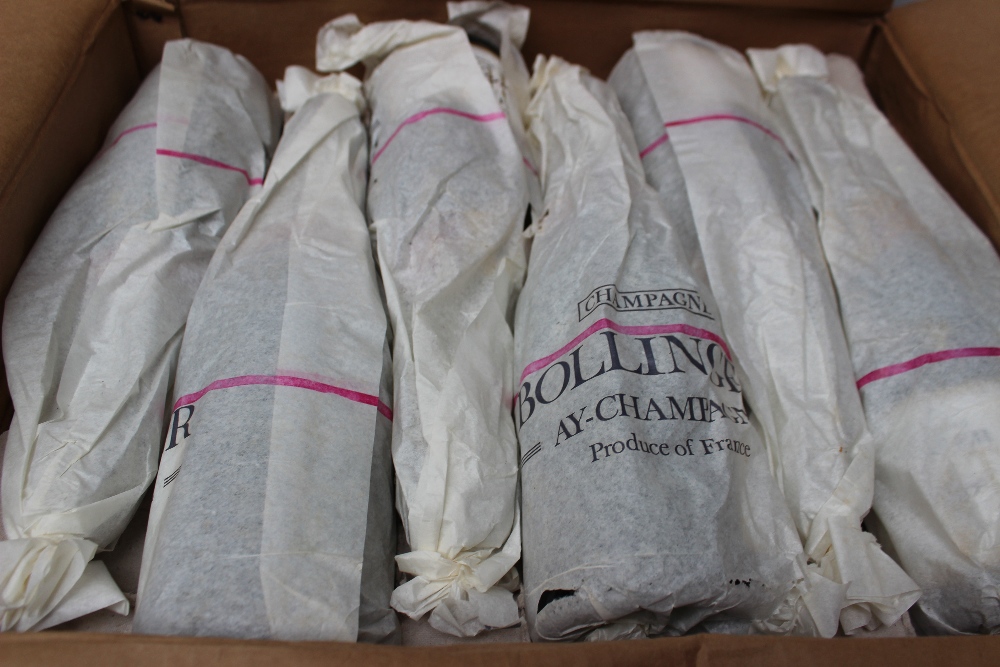 A case of Bollinger champagne Brut vinta - Image 3 of 4