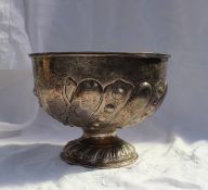 An Edward VII silver pedestal bowl,with a gadrooned and ball embossed body, Sheffield, 1906,
