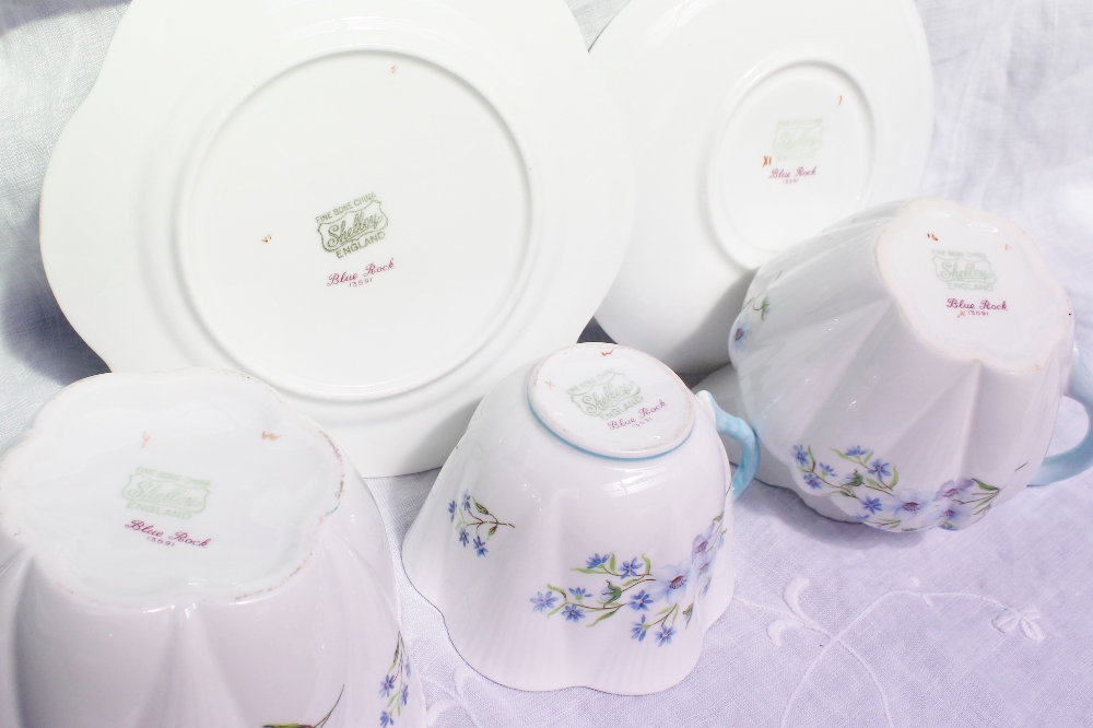 A Shelley Blue Rock pattern part tea set, comprising twelve tea cups, twelve saucers, twelve side - Image 4 of 5