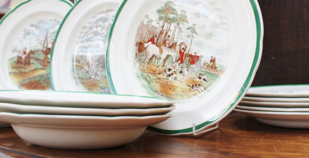 A Spode part Dinner Service transfer printed and infill decorated with scenes from "The Hunt" from - Image 3 of 5