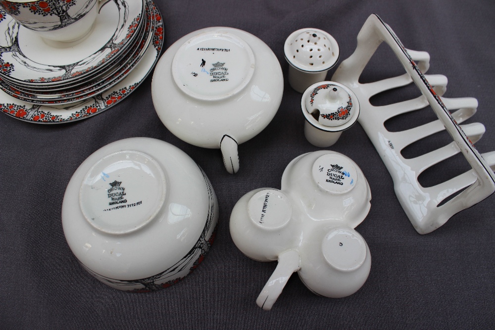 A Crown Ducal Orange tree pattern part tea set comprising a teapot, hot water jug, sugar bowl, - Image 3 of 3